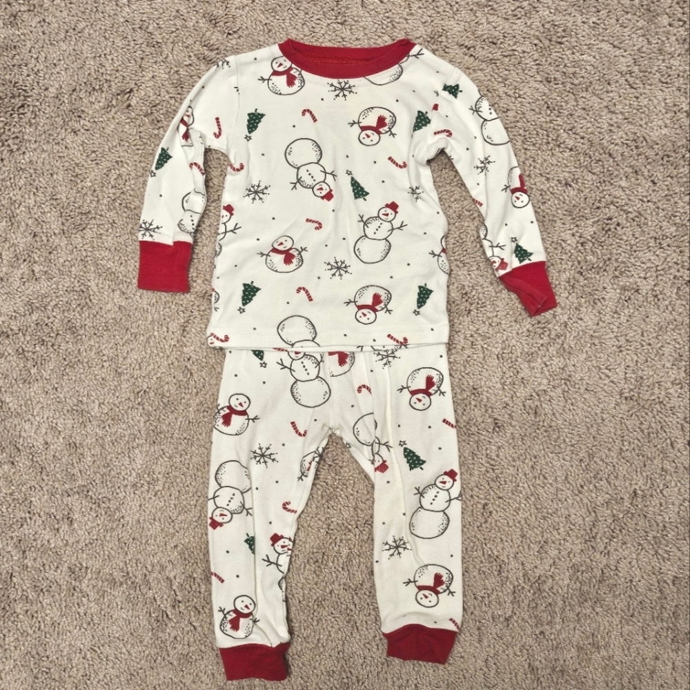 Carter's Child of Mine Matching Long sleeve Christmas Print Set 12 months